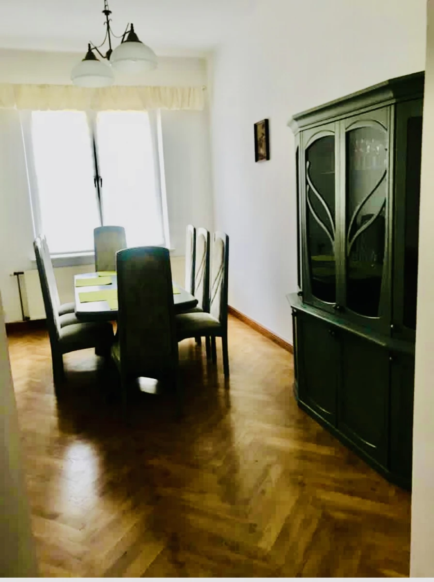 Apartament 5 pokojowy na sprzedaż w Bielsku-Białej, ul. Żeromskiego