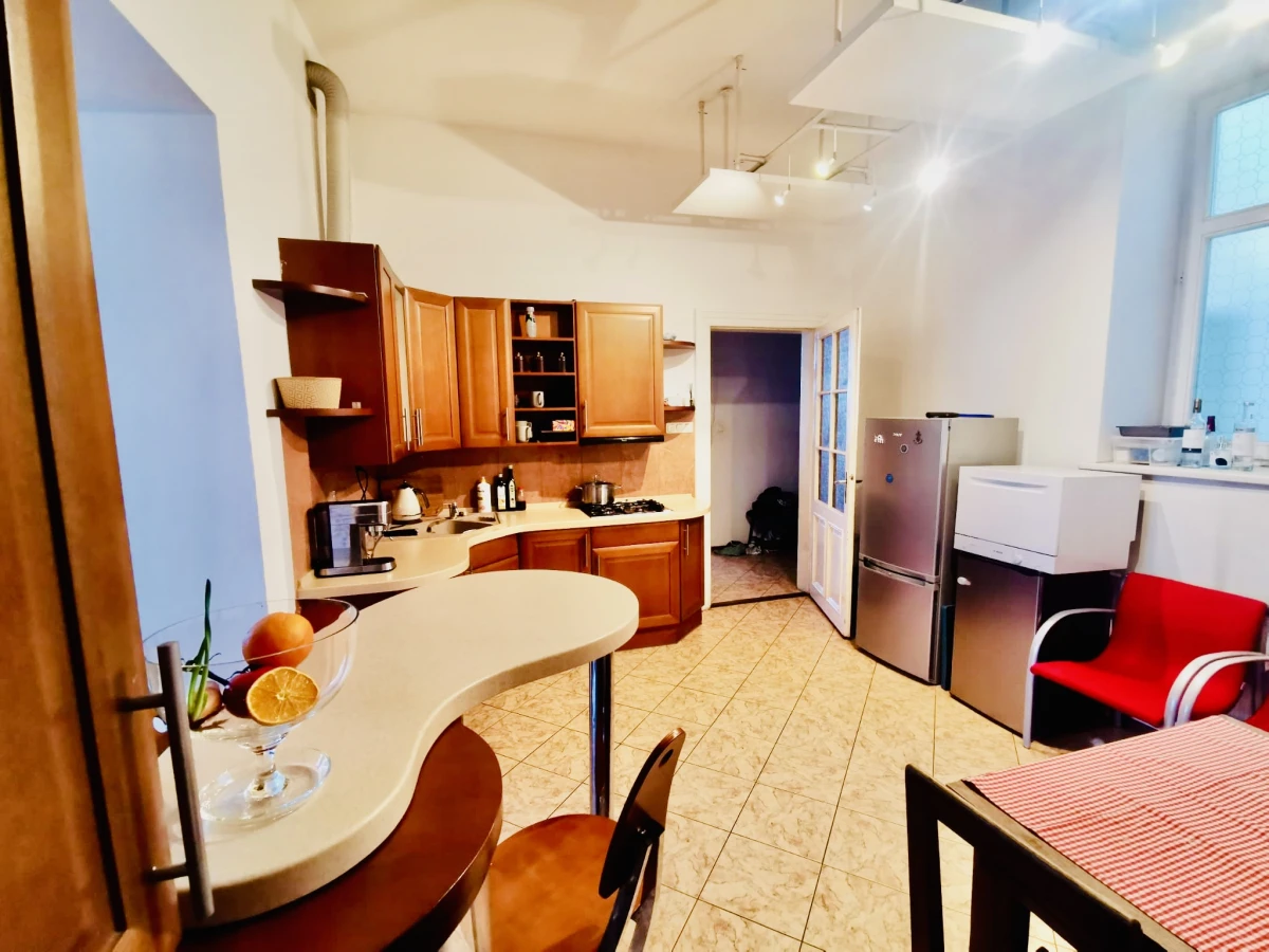Apartament na sprzedaż w centrum Bielska - Białej, w kamienicy “Pod Żabami”